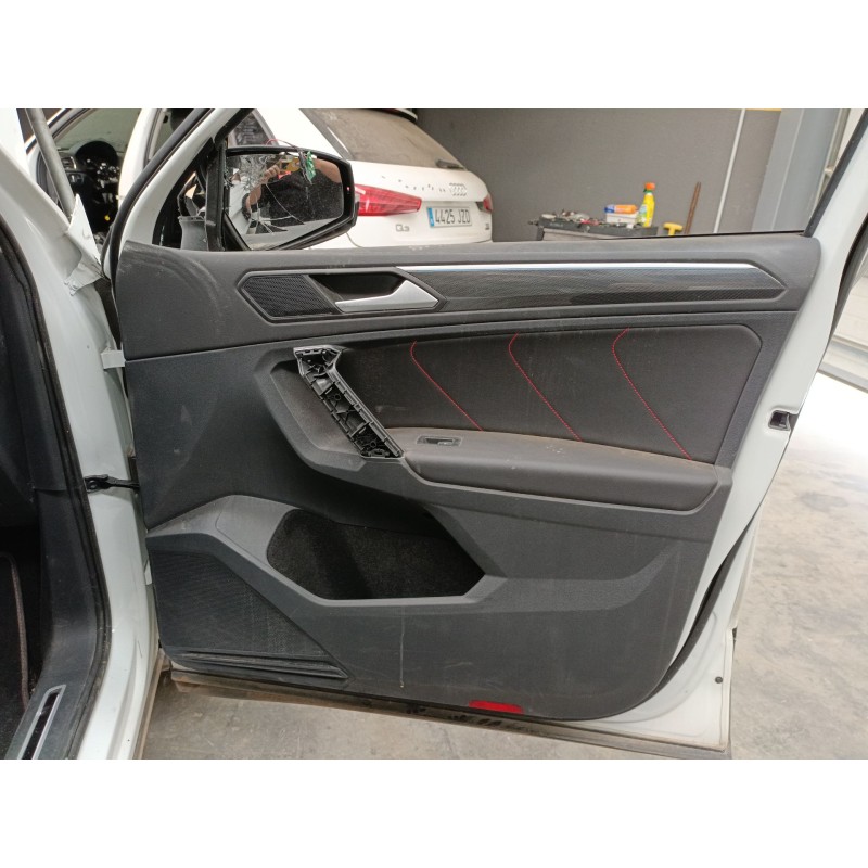 Recambio de guarnecido puerta delantera derecha para volkswagen tiguan (ad1, ax1) 2.0 tdi referencia OEM IAM   