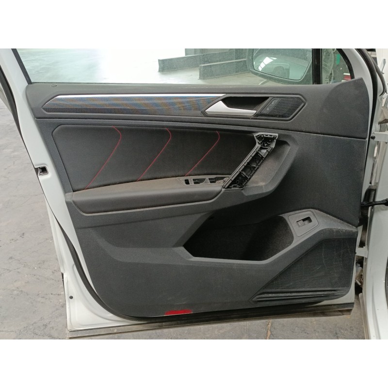 Recambio de guarnecido puerta delantera izquierda para volkswagen tiguan (ad1, ax1) 2.0 tdi referencia OEM IAM   
