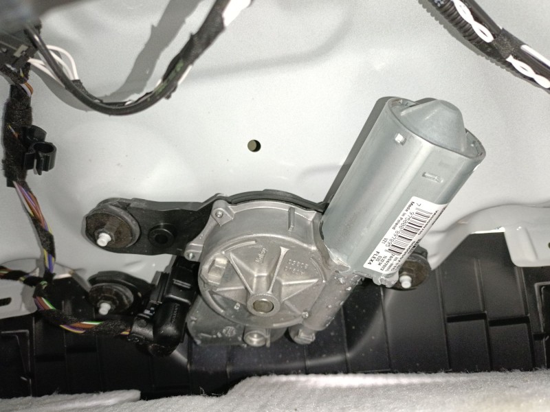 Recambio de motor limpia trasero para volkswagen tiguan (ad1, ax1) 2.0 tdi referencia OEM IAM 5Q0955711C  