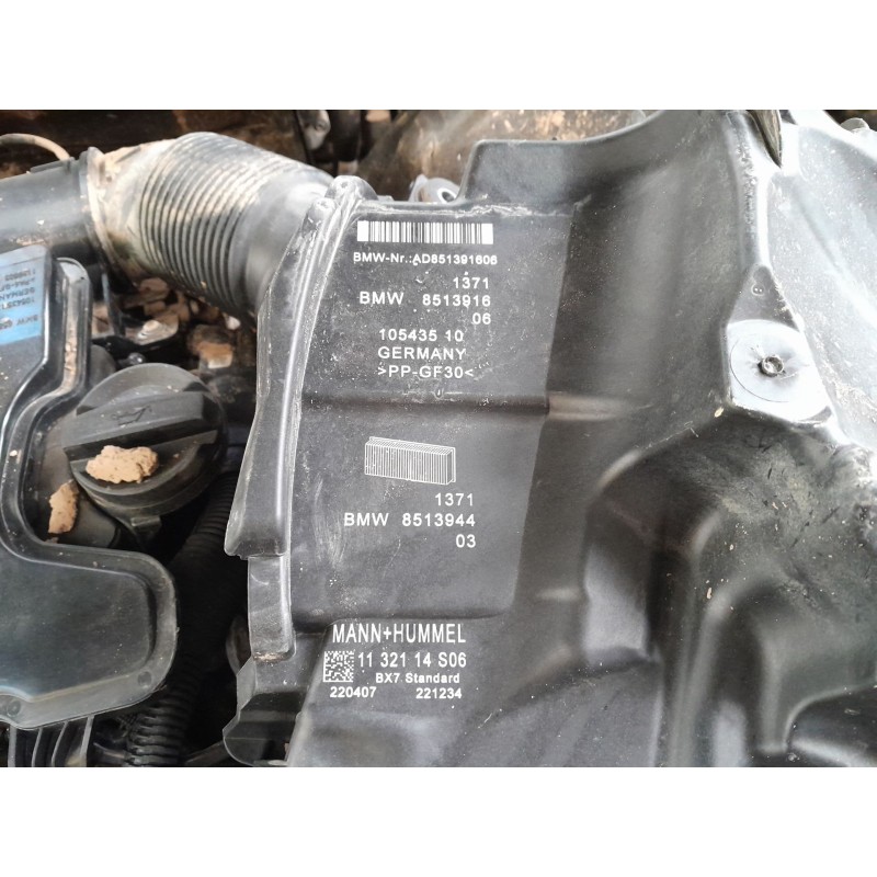 Recambio de filtro aire para bmw x1 (f48) sdrive 18 d referencia OEM IAM 8513916  
