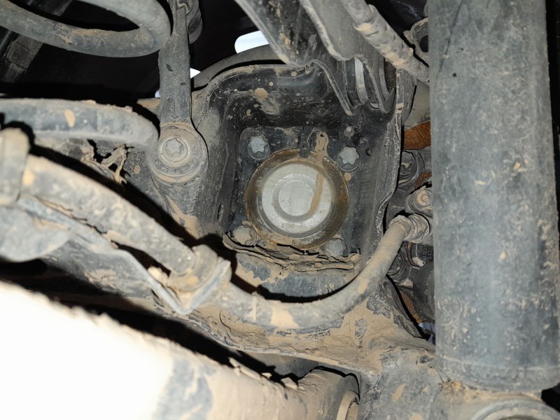 Recambio de mangueta trasera derecha para bmw x1 (f48) sdrive 18 d referencia OEM IAM   