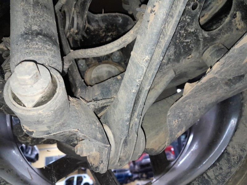 Recambio de mangueta trasera izquierda para bmw x1 (f48) sdrive 18 d referencia OEM IAM   