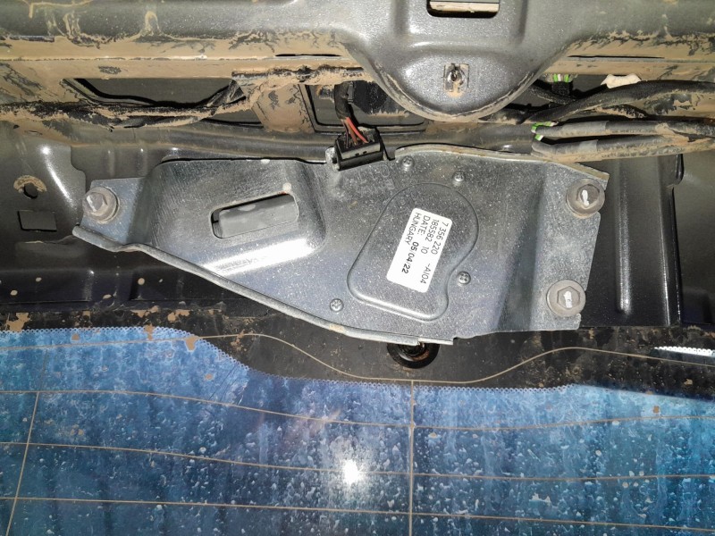 Recambio de motor limpia trasero para bmw x1 (f48) sdrive 18 d referencia OEM IAM 7356220  