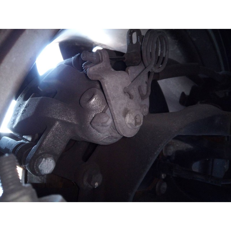 Recambio de pinza freno trasera izquierda para ford kuga (cbv) titanium 4x2 referencia OEM IAM   