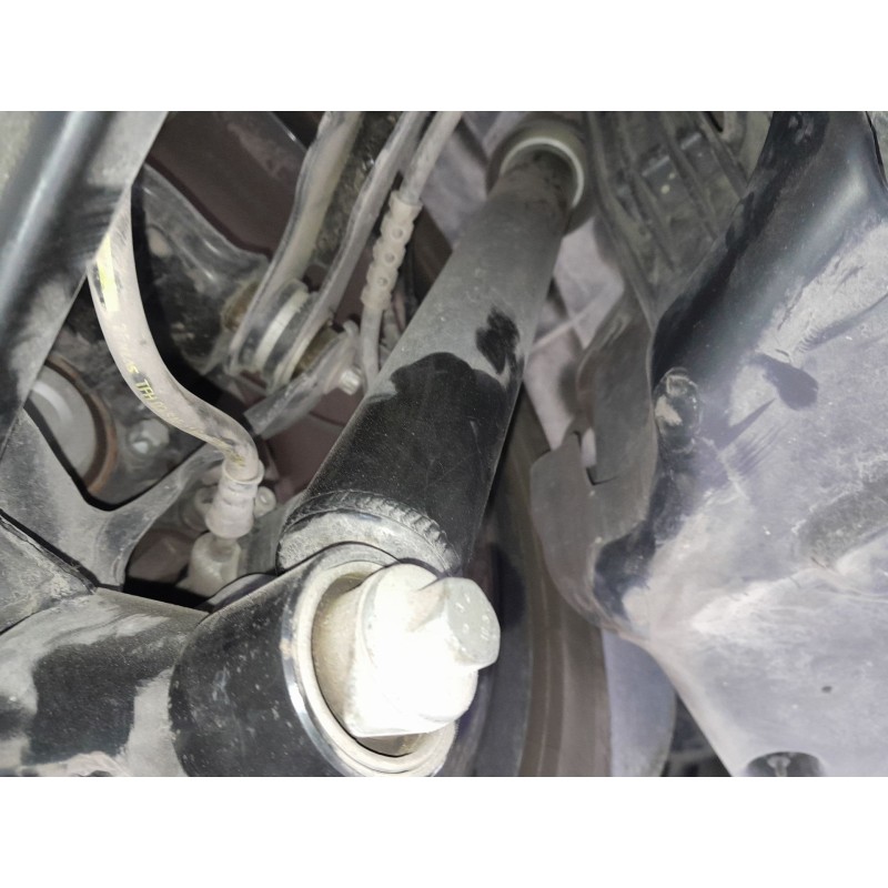 Recambio de amortiguador trasero derecho para bmw x1 (f48) sdrive 18 d referencia OEM IAM   