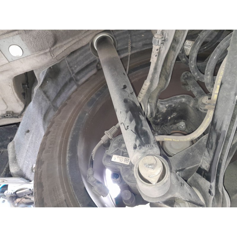 Recambio de amortiguador trasero izquierdo para bmw x1 (f48) sdrive 18 d referencia OEM IAM   