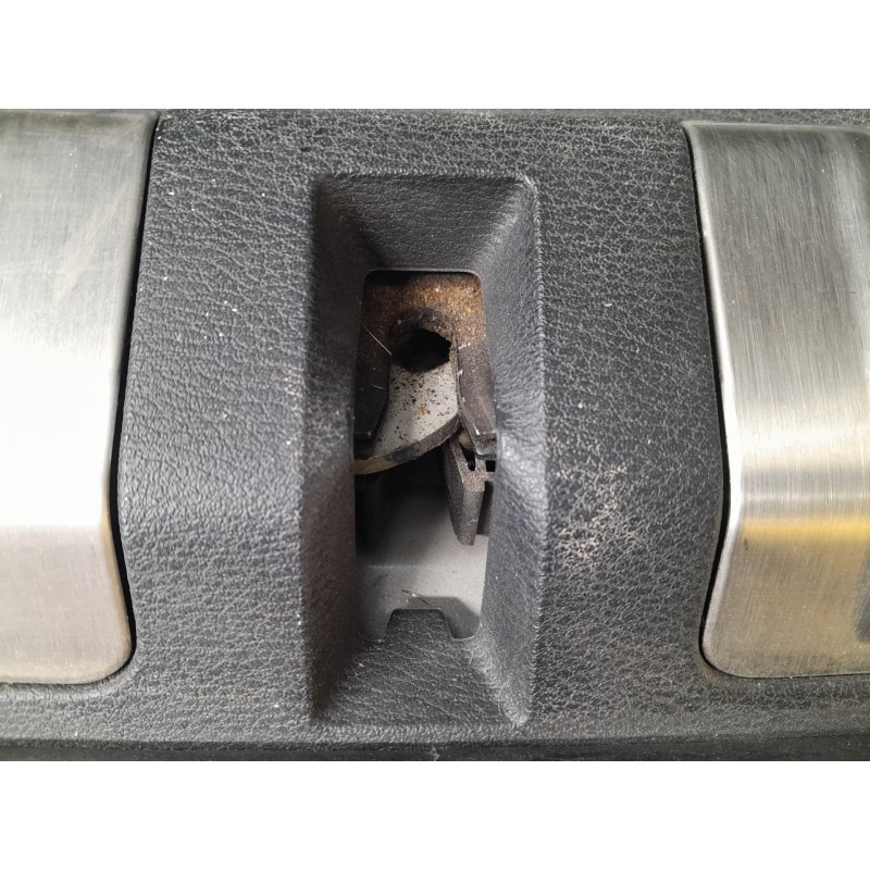 Recambio de cerradura maletero / porton para bmw x1 (f48) sdrive 18 d referencia OEM IAM   