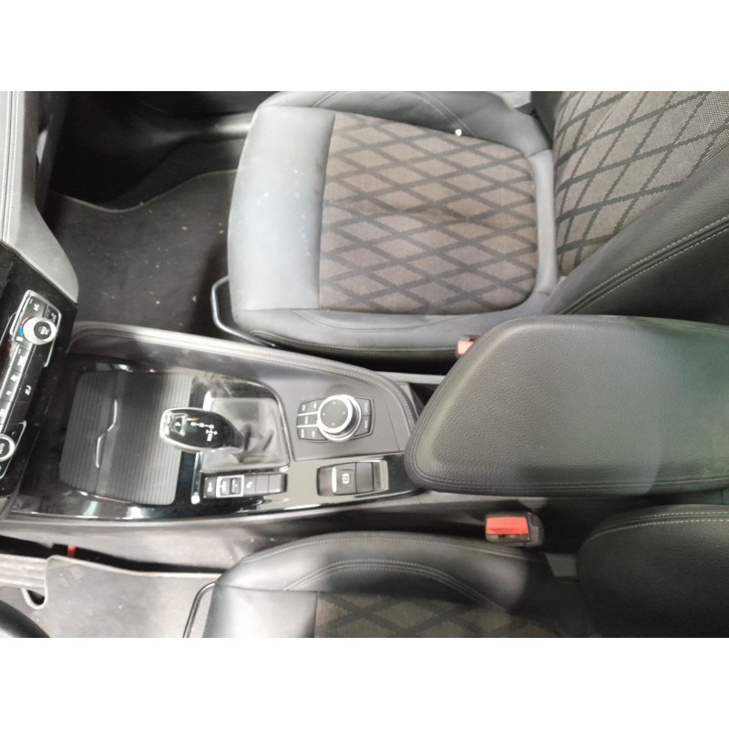 Recambio de consola central para bmw x1 (f48) sdrive 18 d referencia OEM IAM   