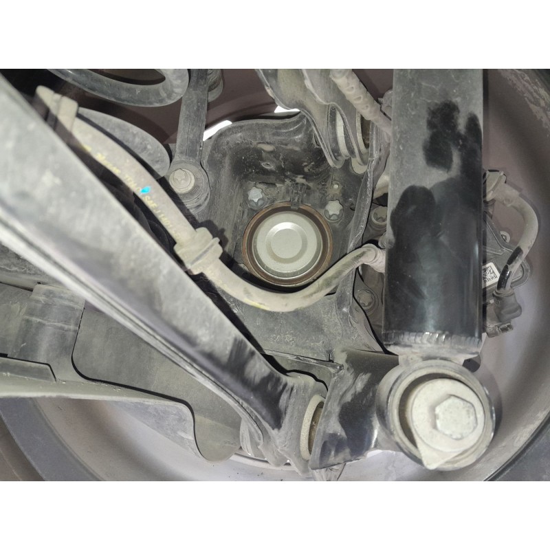 Recambio de mangueta trasera derecha para bmw x1 (f48) sdrive 18 d referencia OEM IAM   