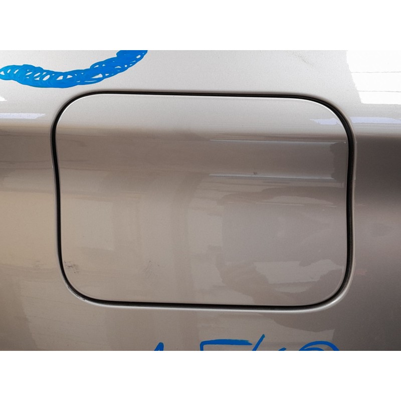 Recambio de tapa exterior combustible para bmw x1 (f48) sdrive 18 d referencia OEM IAM   