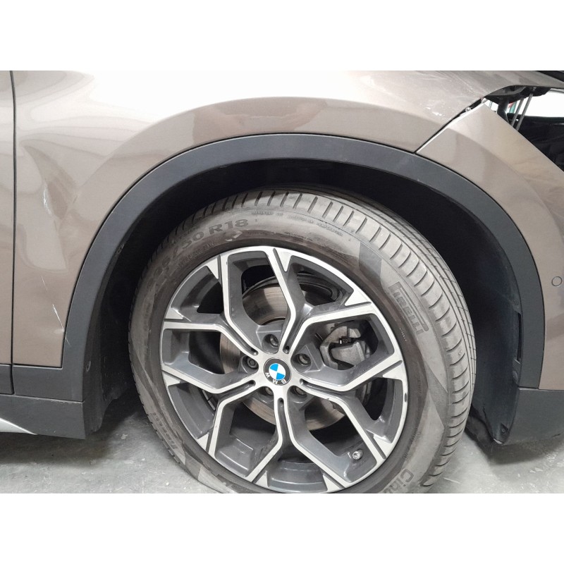 Recambio de aletin delantero derecho para bmw x1 (f48) sdrive 18 d referencia OEM IAM   