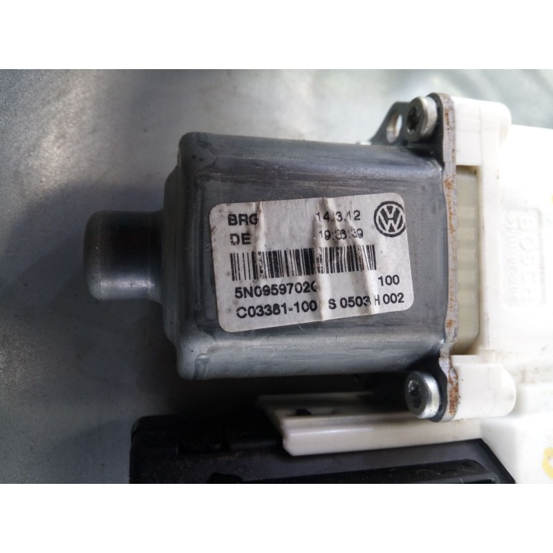 Recambio de elevalunas delantero derecho para volkswagen tiguan (5n2) t1 bluemotion referencia OEM IAM   