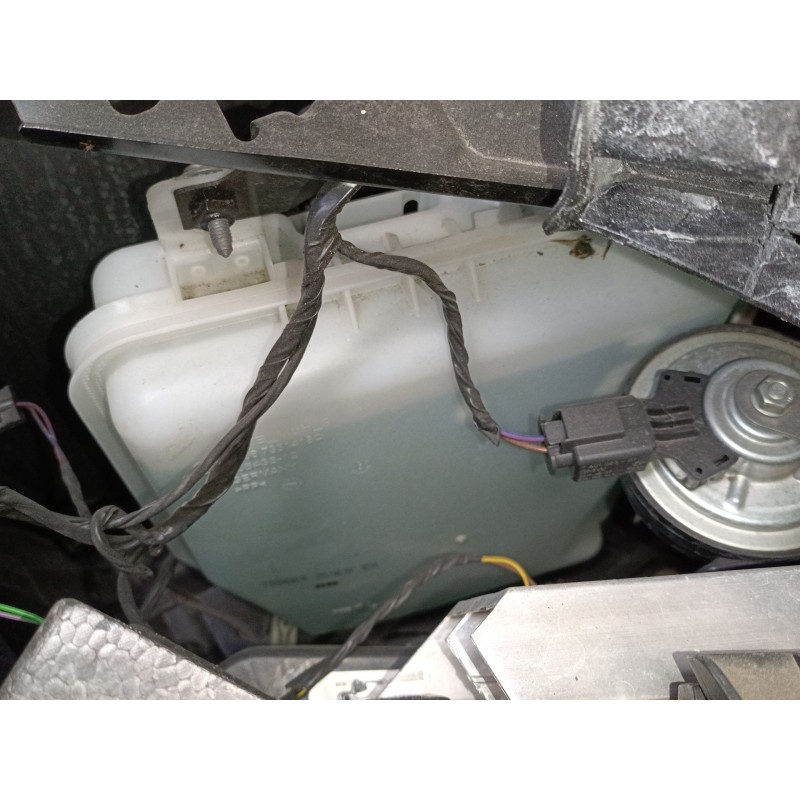 Recambio de deposito limpia para bmw x1 (f48) sdrive 18 d referencia OEM IAM   