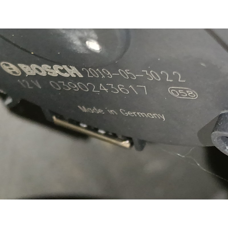 Recambio de motor limpia delantero para bmw x1 (f48) sdrive 18 d referencia OEM IAM 0390213617  