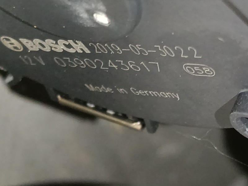 Recambio de motor limpia delantero para bmw x1 (f48) sdrive 18 d referencia OEM IAM 0390213617  