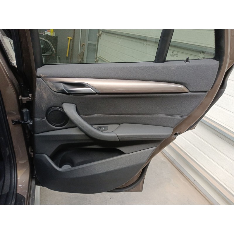 Recambio de guarnecido puerta trasera derecha para bmw x1 (f48) sdrive 18 d referencia OEM IAM   