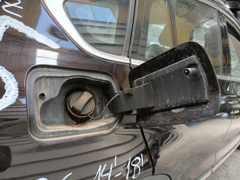 Recambio de tapa exterior combustible para bmw x4 (f26) xdrive 20 d referencia OEM IAM   