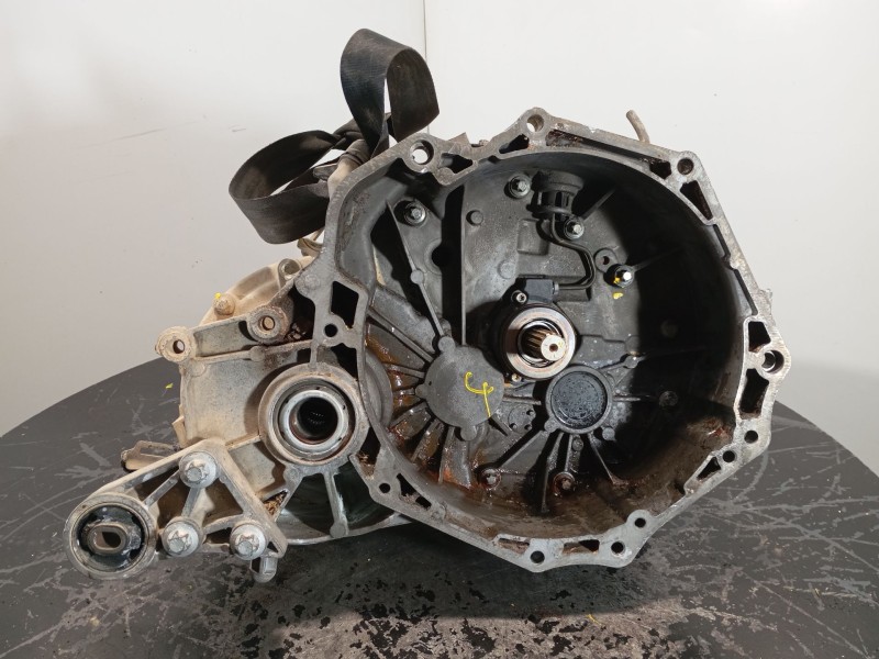 Recambio de caja cambios para opel meriva cosmo referencia OEM IAM F23  