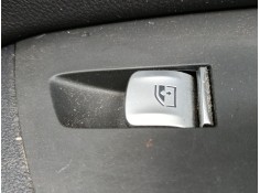 MANDO ELEVALUNAS TRASERO DERECHO 