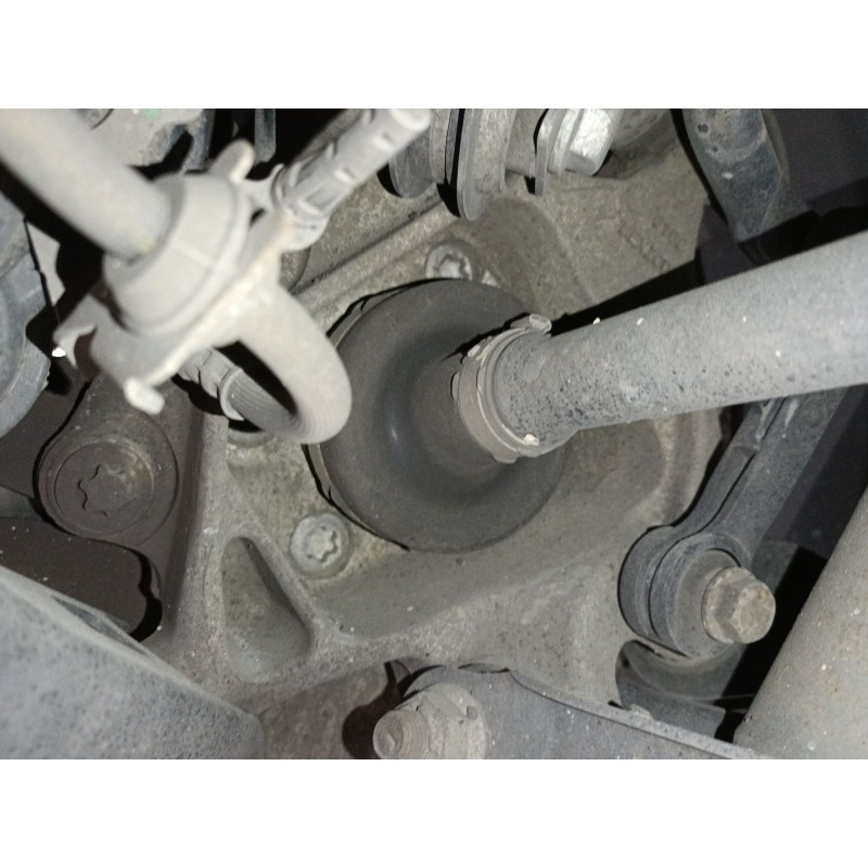 Recambio de mangueta trasera derecha para bmw x4 (g02, f98) xdrive 20 d referencia OEM IAM   