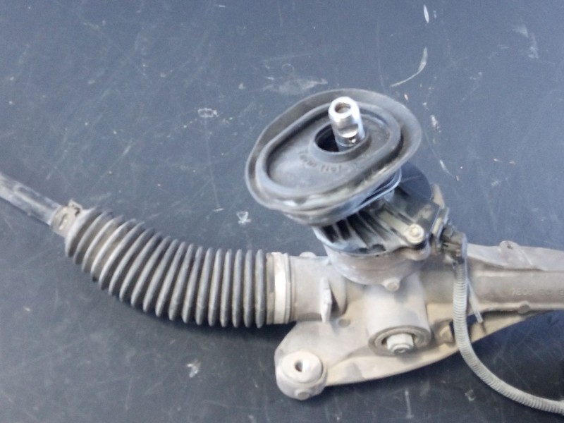 Recambio de cremallera direccion para audi q2 (gab) design edition referencia OEM IAM   