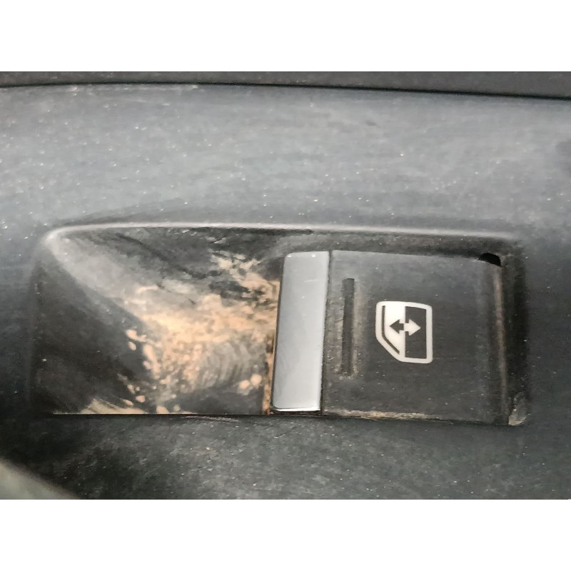 Recambio de mando elevalunas trasero derecho para audi q3 sportback (f3n) 35 tdi referencia OEM IAM   