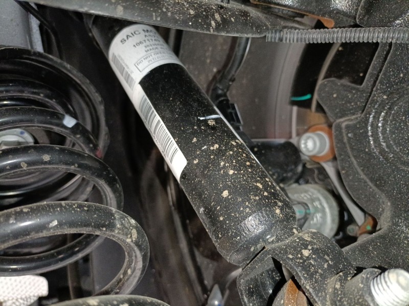 Recambio de amortiguador trasero izquierdo para mg mg hs (as23) 1.5 t (sas23) referencia OEM IAM 10671749  