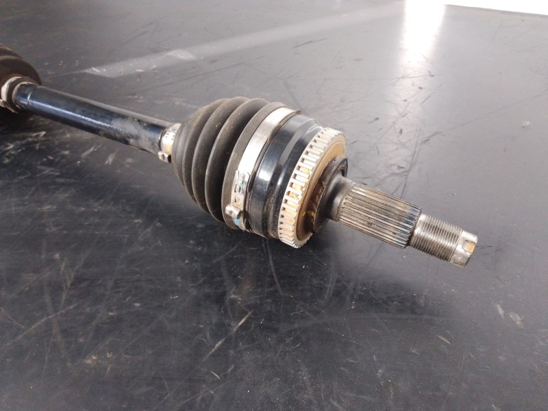 Recambio de transmision delantera izquierda para ssangyong tivoli 1500 tgdi 135 cv / 99 kw referencia OEM IAM 4130035500  