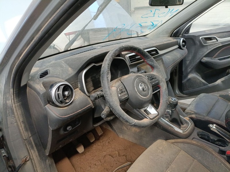 mg mg zs suv del año 2023