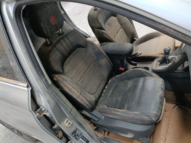 mg mg zs suv del año 2023