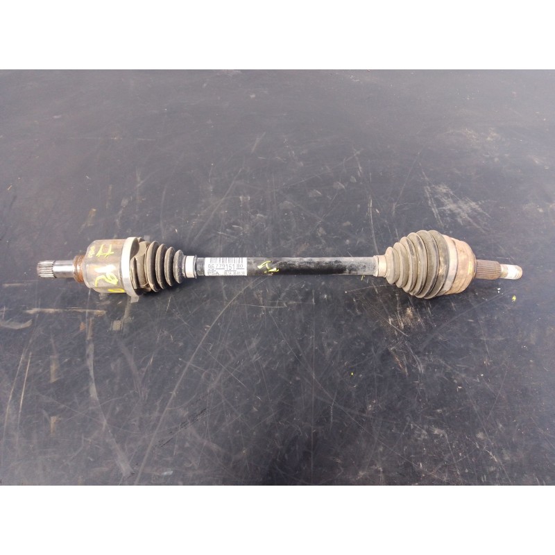 Recambio de transmision delantera izquierda para peugeot 3008 gt line referencia OEM IAM 9677915180  P1-B6-44