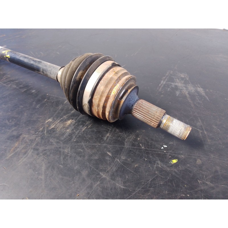 Recambio de transmision delantera izquierda para peugeot 3008 gt line referencia OEM IAM 9677915180  P1-B6-44