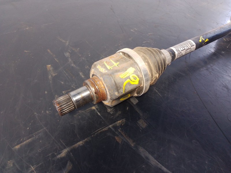 Recambio de transmision delantera izquierda para peugeot 3008 gt line referencia OEM IAM 9677915180  P1-B6-44