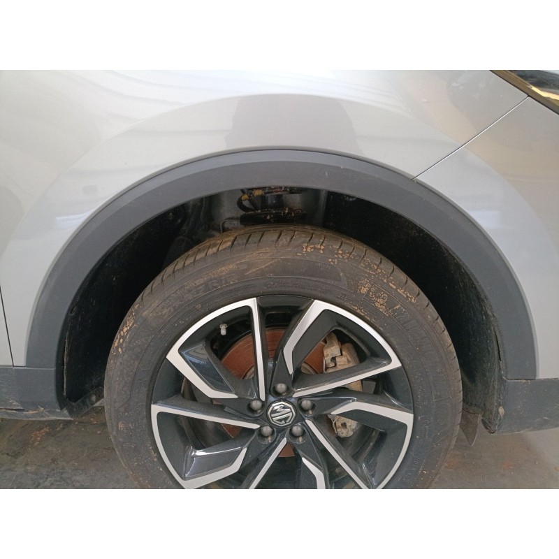 Recambio de aletin delantero derecho para mg mg zs suv 1.0 t-gdi referencia OEM IAM   