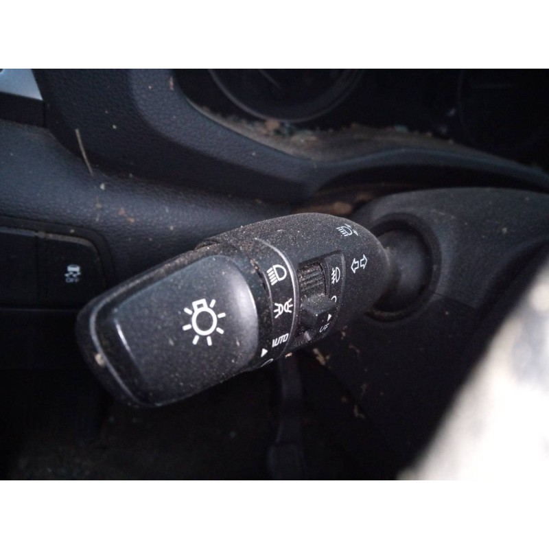 Recambio de mando intermitentes para hyundai tucson essence 2wd referencia OEM IAM   