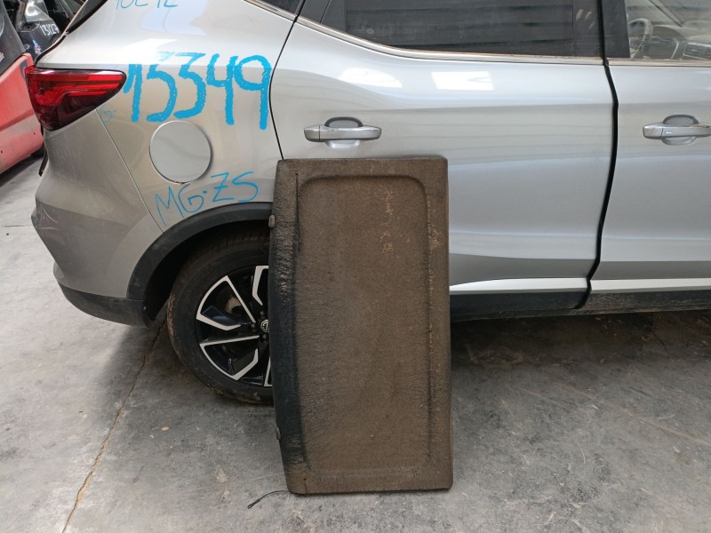 Recambio de bandeja trasera para mg mg zs suv 1.0 t-gdi referencia OEM IAM   
