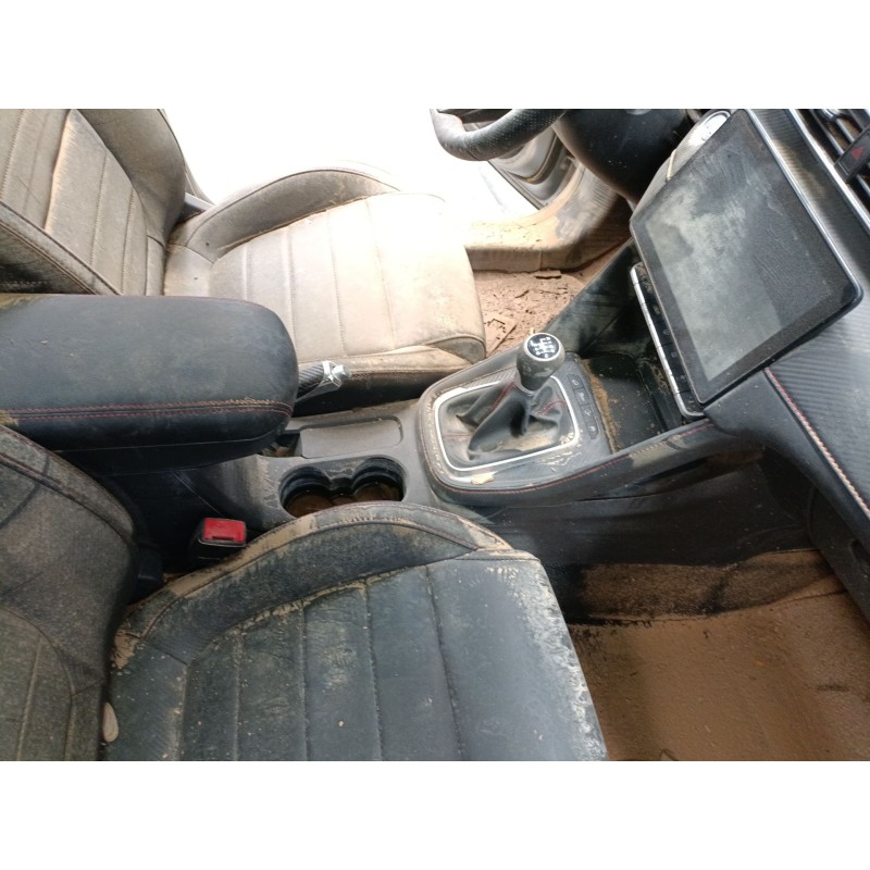 Recambio de consola central para mg mg zs suv 1.0 t-gdi referencia OEM IAM   