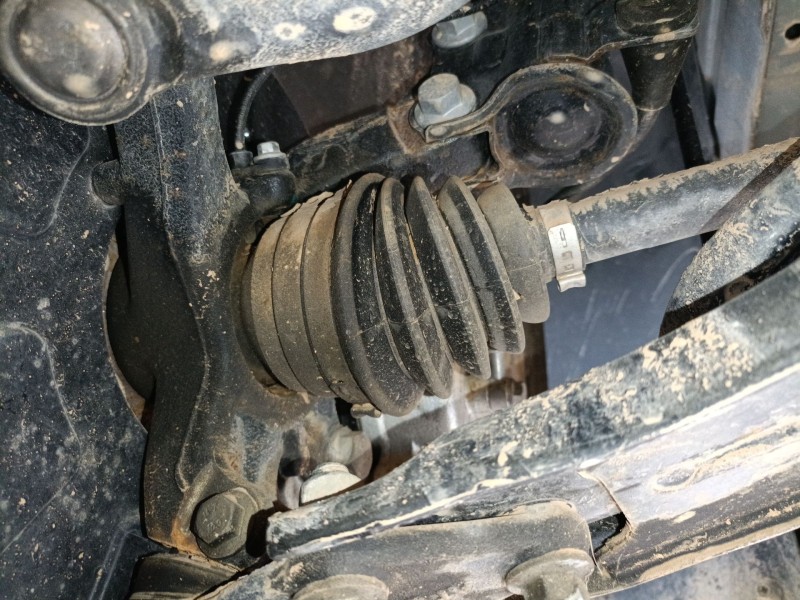 Recambio de mangueta delantera izquierda para mg mg zs suv 1.0 t-gdi referencia OEM IAM   