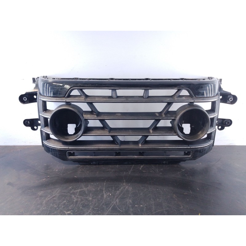 Recambio de rejilla delantera para ineos grenadier todo terreno, cerrada 3.0 ttd 4x4 (gec) referencia OEM IAM   