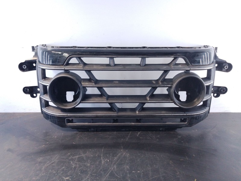 Recambio de rejilla delantera para ineos grenadier todo terreno, cerrada 3.0 ttd 4x4 (gec) referencia OEM IAM   