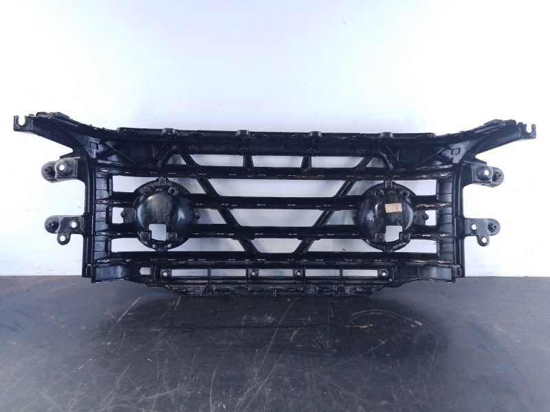 Recambio de rejilla delantera para ineos grenadier todo terreno, cerrada 3.0 ttd 4x4 (gec) referencia OEM IAM   