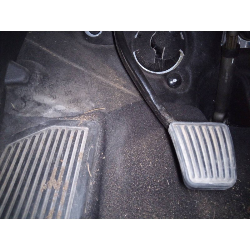 Recambio de pedal embrague para hyundai tucson essence 2wd referencia OEM IAM   