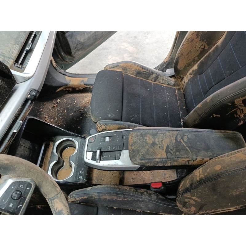 Recambio de consola central para bmw x1 (u11) sdrive 20 i mild-hybrid referencia OEM IAM   