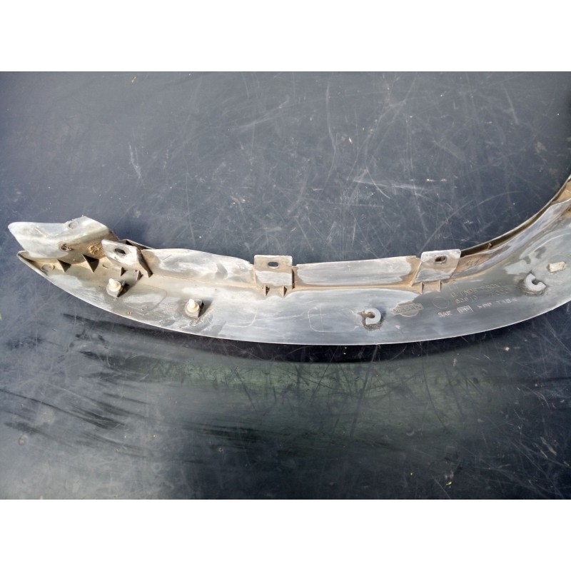 Recambio de aletin delantero izquierdo para nissan terrano/terrano.ii (r20) comfort plus referencia OEM IAM   