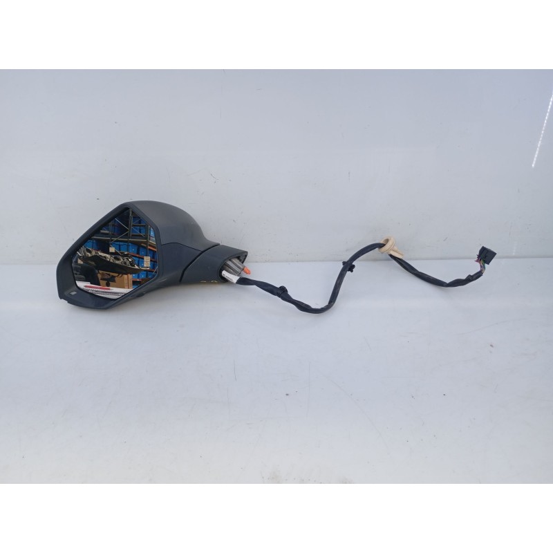 Recambio de retrovisor izquierdo electrico para seat leon sportstourer kl8 fr hybrid referencia OEM IAM   