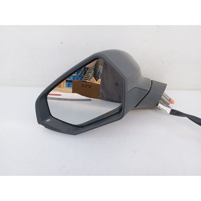Recambio de retrovisor izquierdo electrico para seat leon sportstourer kl8 fr hybrid referencia OEM IAM   