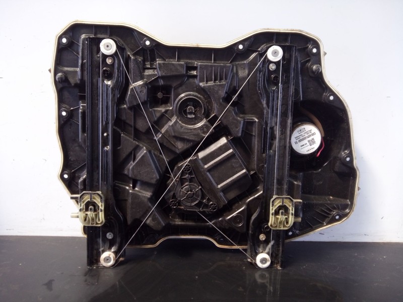 Recambio de elevalunas delantero derecho para ineos grenadier todo terreno, cerrada 3.0 ttd 4x4 (gec) referencia OEM IAM CM09412