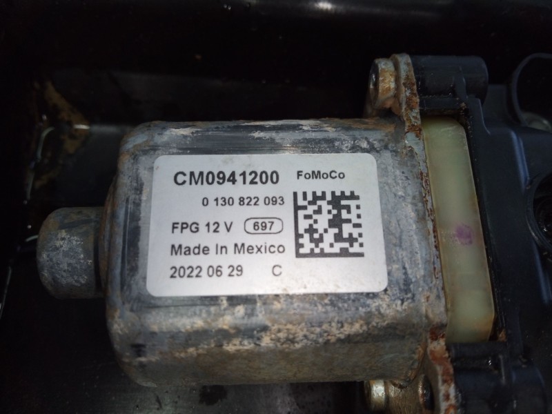 Recambio de elevalunas delantero derecho para ineos grenadier todo terreno, cerrada 3.0 ttd 4x4 (gec) referencia OEM IAM CM09412