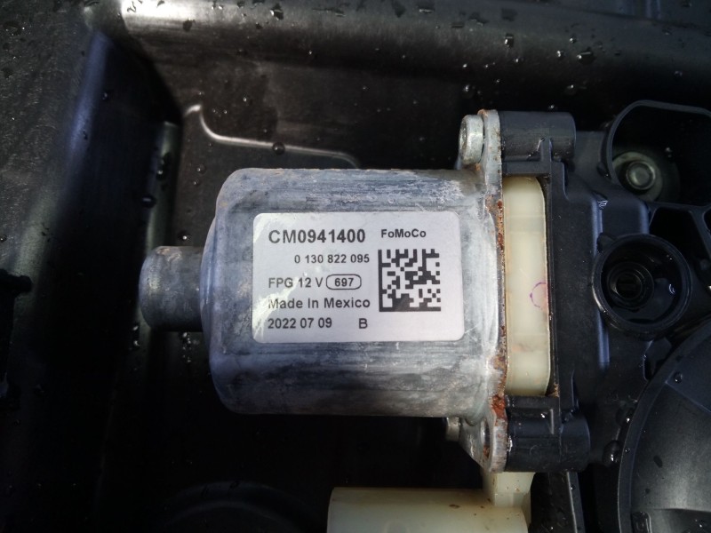 Recambio de elevalunas trasero derecho para ineos grenadier todo terreno, cerrada 3.0 ttd 4x4 (gec) referencia OEM IAM CM0941400