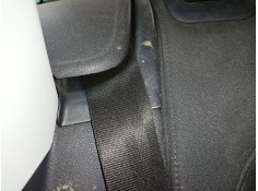 CINTURON SEGURIDAD TRASERO DERECHO 
